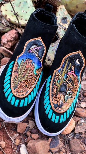 Space Cowgirl - size 7